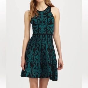 Parker Kiley fit and flare sleeveless dress Everglades green size Medium